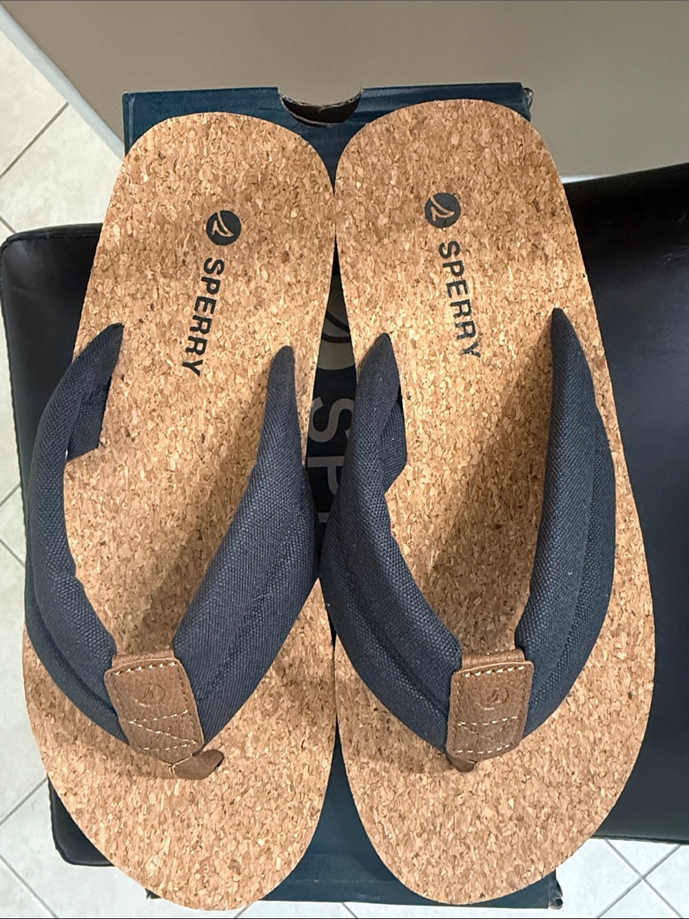 New Sperry Men’s Cork Footbed Flip Flops in Black